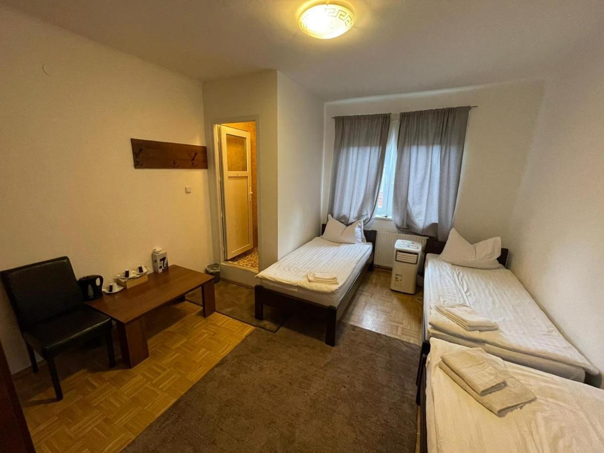 451 Rooms Γκρατς Εξωτερικό φωτογραφία