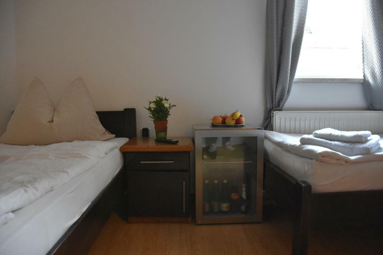 451 Rooms Γκρατς Εξωτερικό φωτογραφία
